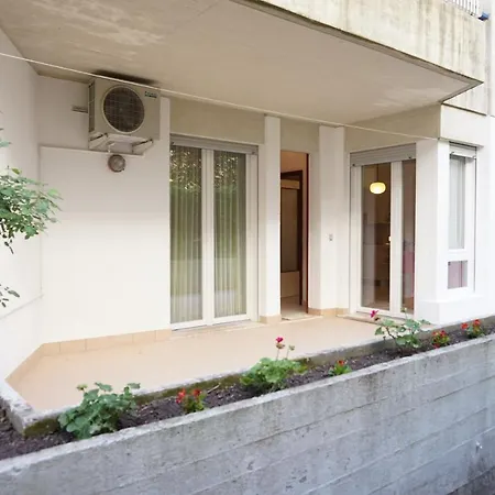 Eva Apartment *
